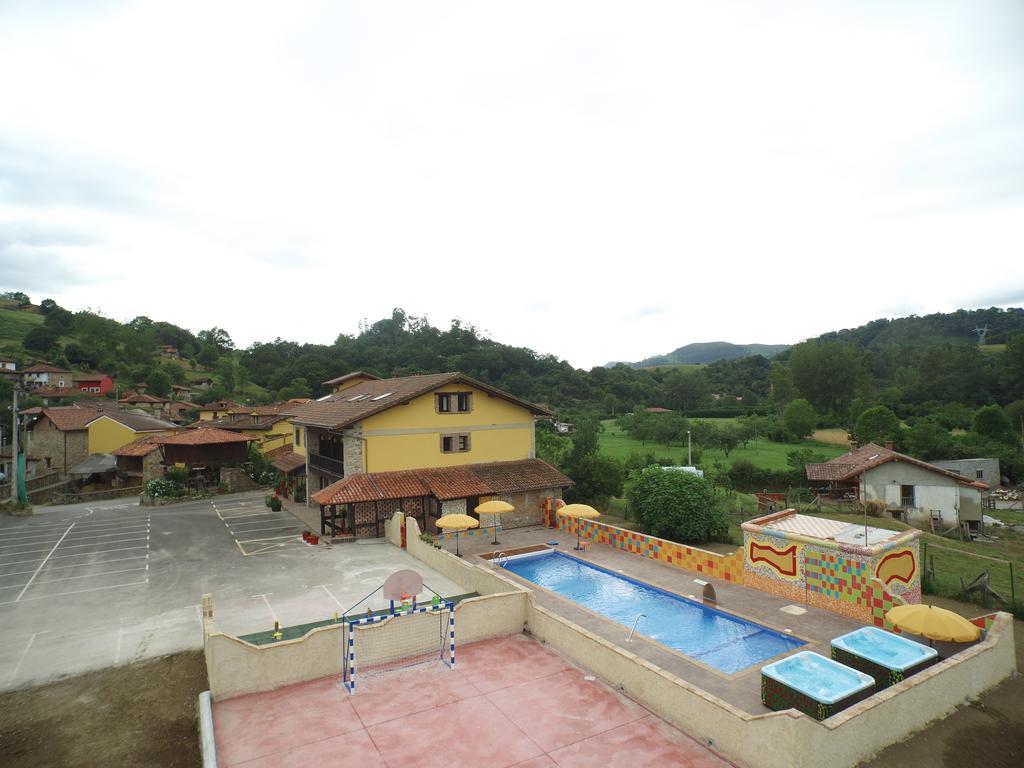 Conjunto Hotelero La Pasera Soto De Cangas Exterior foto