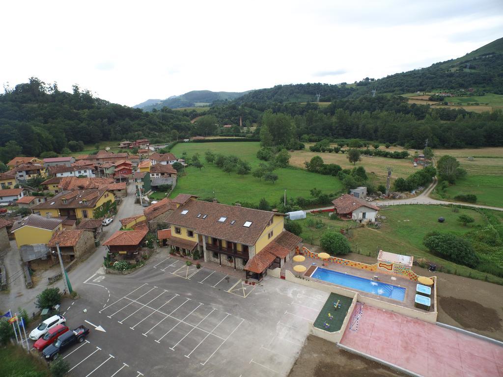 Conjunto Hotelero La Pasera Soto De Cangas Exterior foto